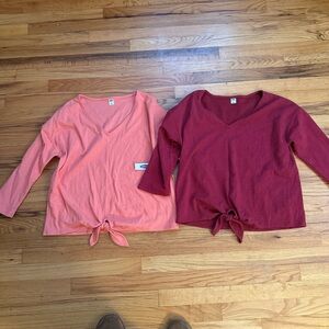Old Navy Set of Two V-Neck Tie-Front Tops